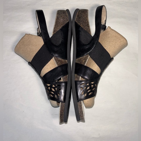 Abeo Women's Size 8.5 Black Open Toe Sandles With Laser Cut Design Elastic Strap - Picture 2 of 6